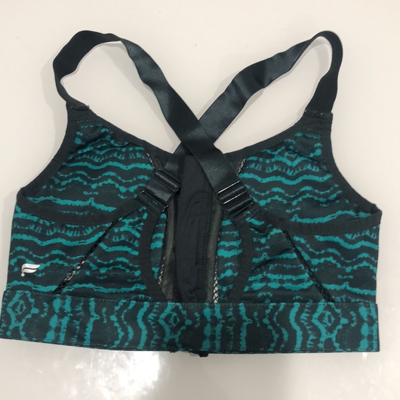 Sports Bra - Picture 2 of 3